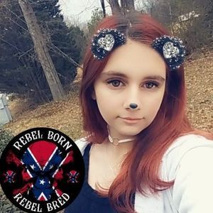 Meet your Posher, Hailey